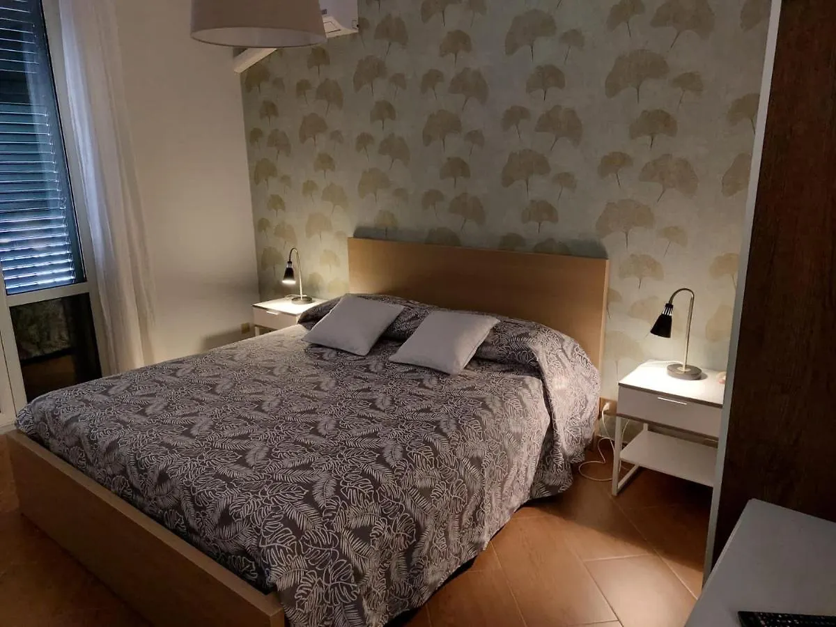 Apartament Home Lory Palerme